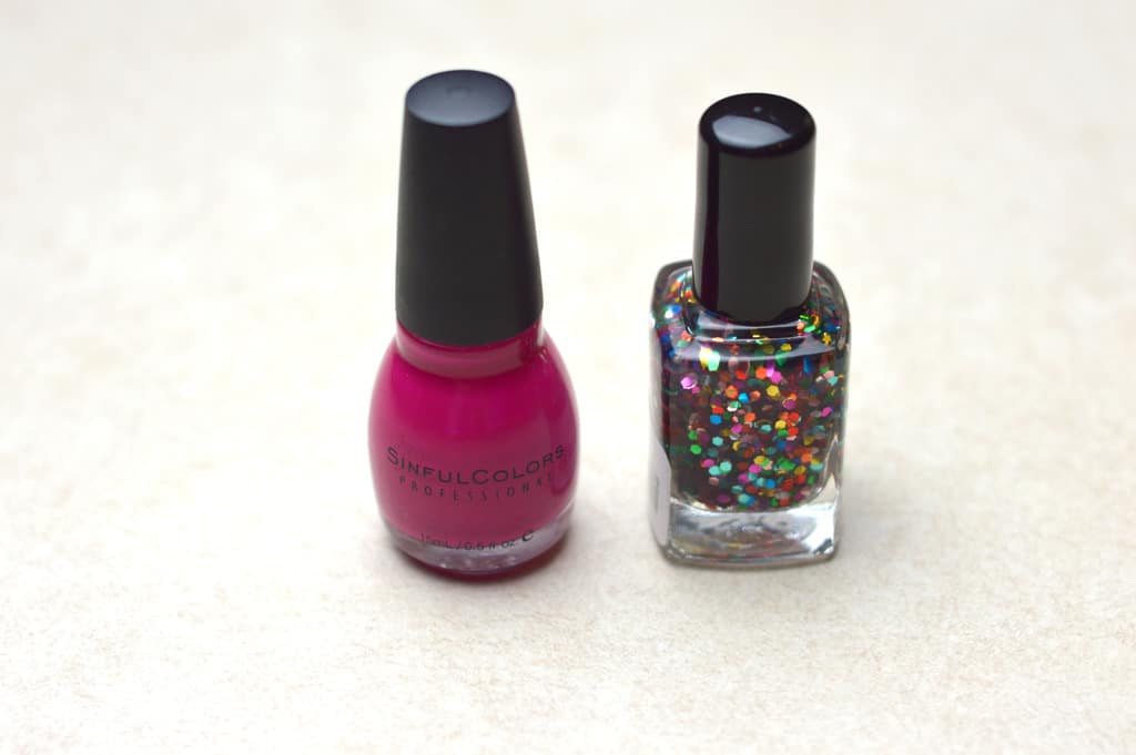 pink-glitter-nails-designs